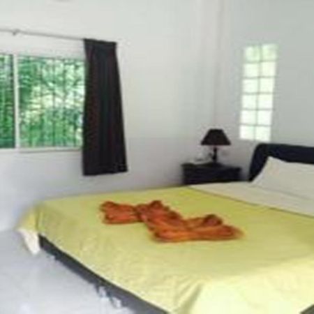Baansuan Rimnam Resort 甲米 外观 照片