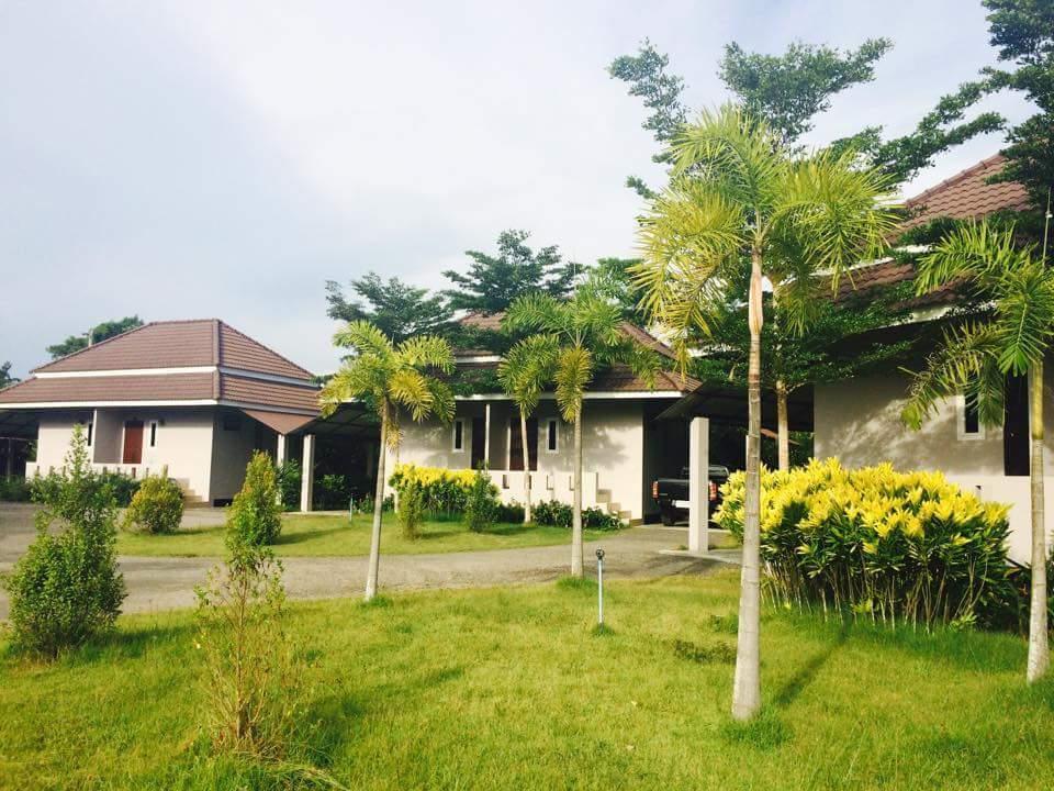 Baansuan Rimnam Resort 甲米 外观 照片