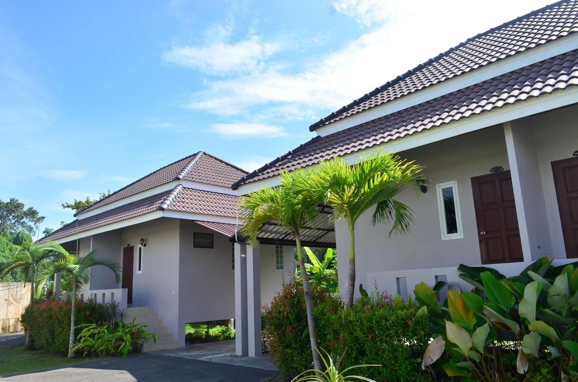 Baansuan Rimnam Resort 甲米 外观 照片